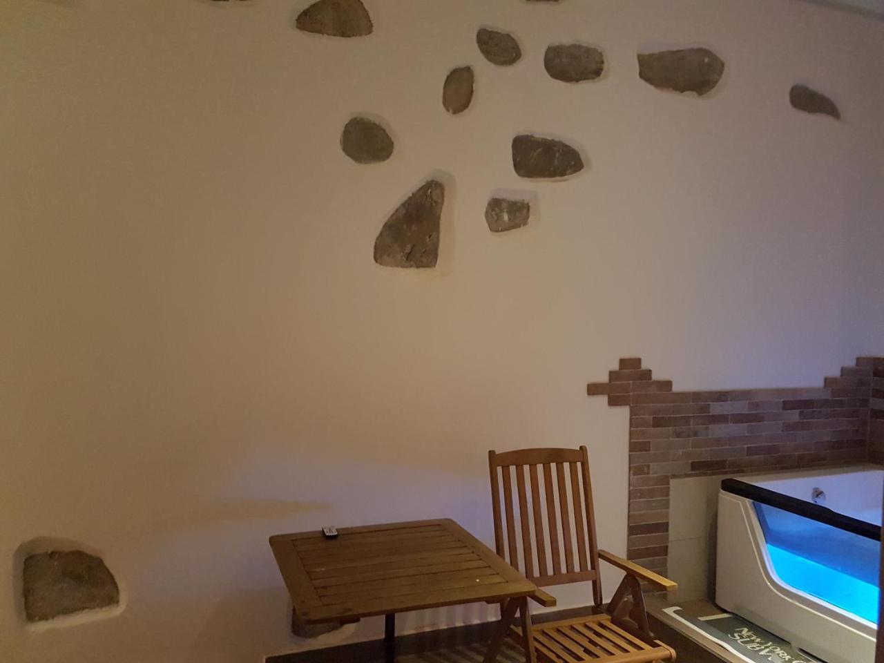 Apartments Fazarinc S Parkiriscem 첼레 외부 사진